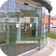 Frameless glass structures in construction